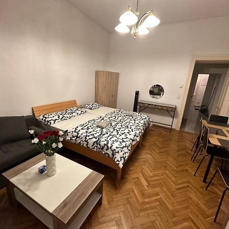 Plener Paradise Viena Exterior foto